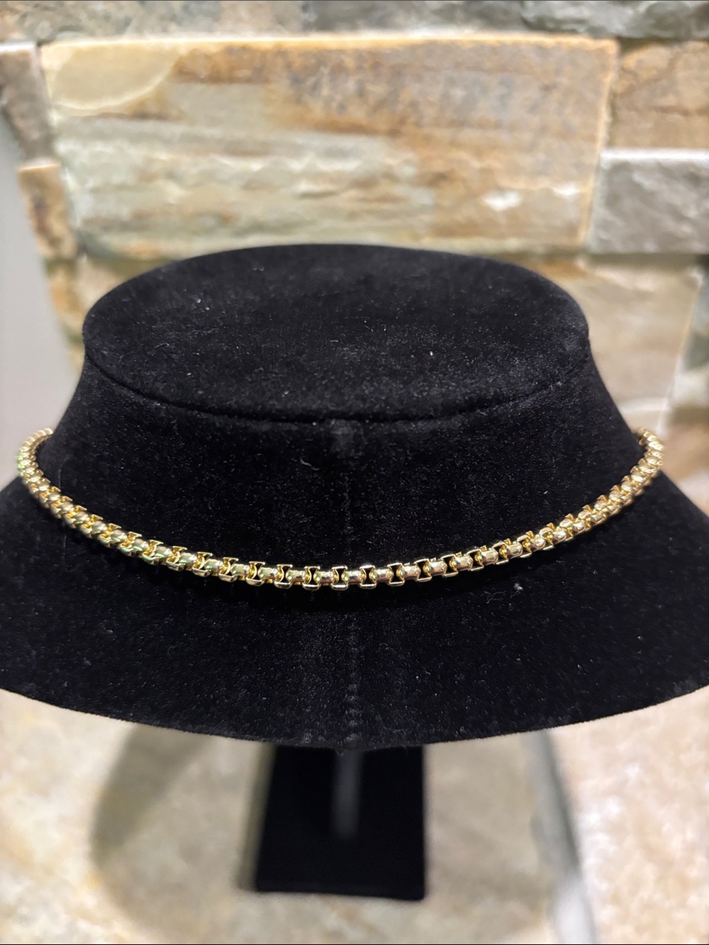 Stunning Gold Tone LV Padlock & Heart Charm Necklace with Crystal Accents - Picture 5 of 6